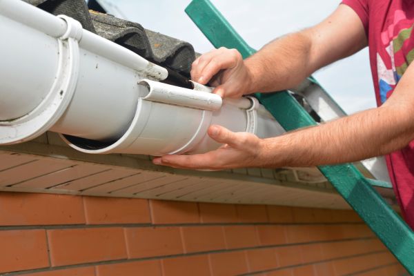 Large Gutter Repair in Santa Fe